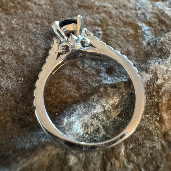 🔥 Vintage Sterling Silver Blue Stone Ring | Engagement/Anniversary S925 Sz 7.5 - Picture 7 of 10